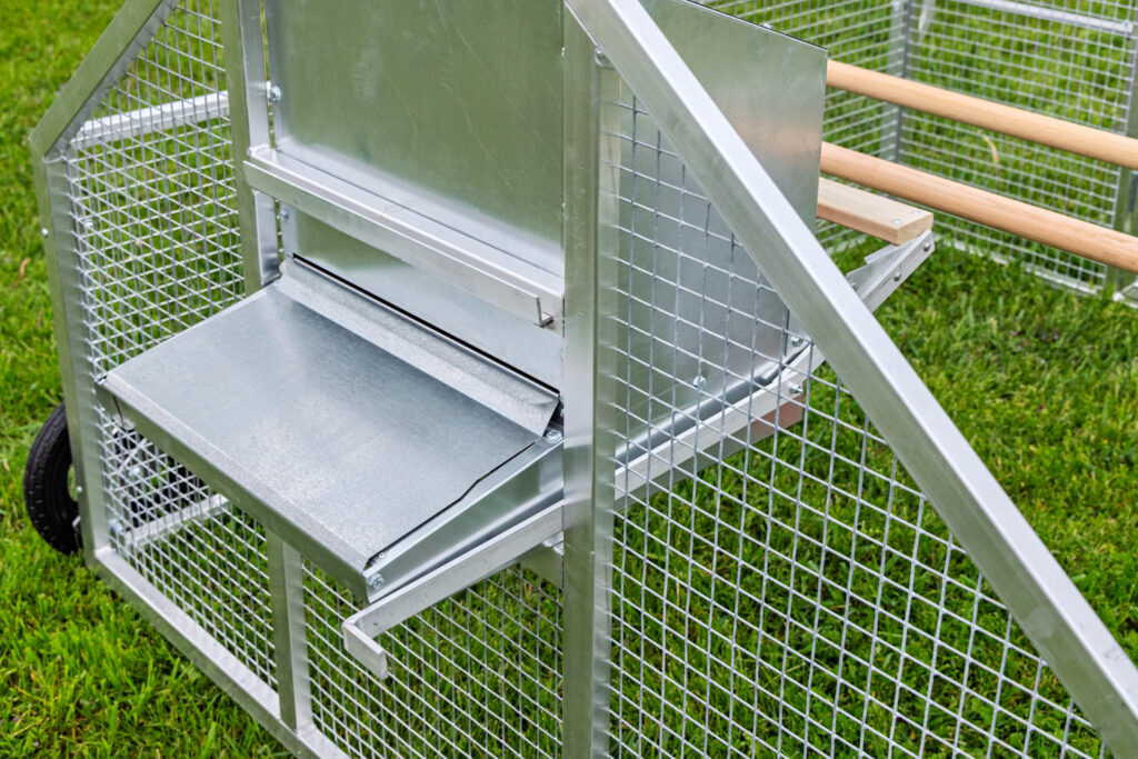 Nestbox Perch Operator (3)