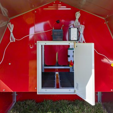 4 x 6 Redline Coop [Interior Door, Open]